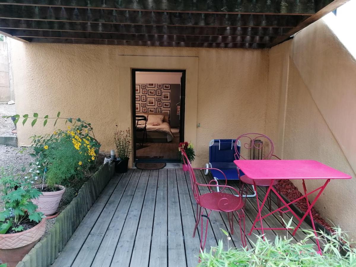 Guest House Dans Jardin Exotique Proche D'Une Voie Verte Morlaix Exterior foto