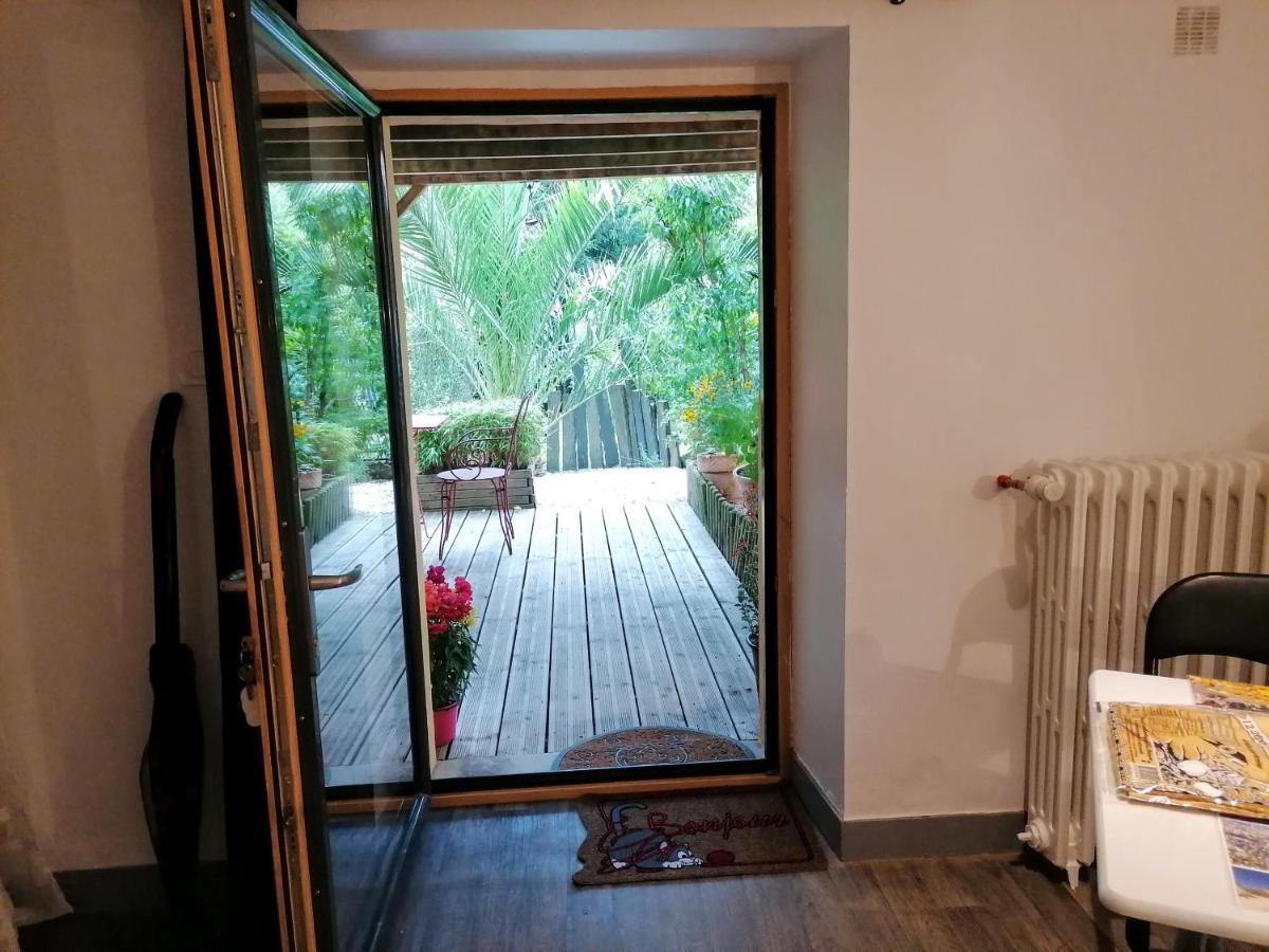 Guest House Dans Jardin Exotique Proche D'Une Voie Verte Morlaix Exterior foto